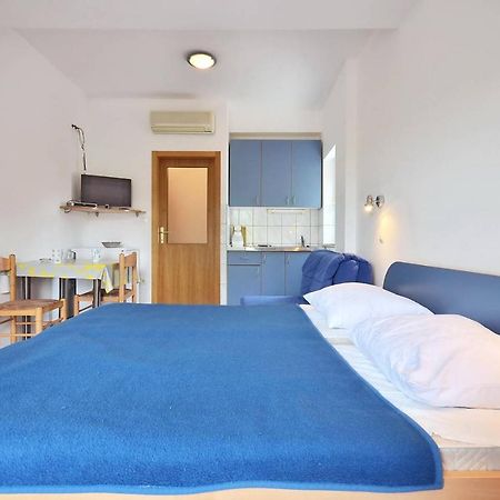 Omis - Michy Apartments Экстерьер фото