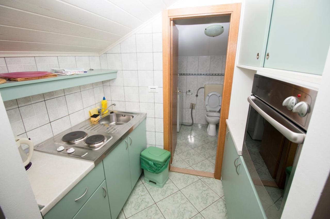 Omis - Michy Apartments Экстерьер фото